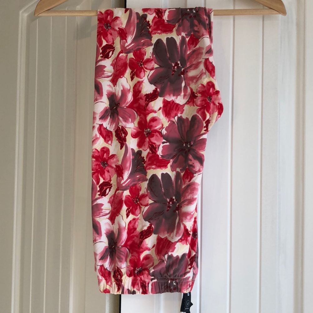 Floral print leggings